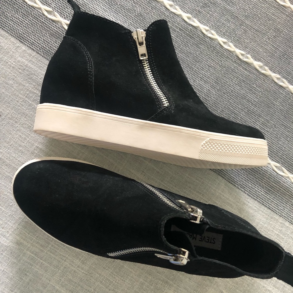 Steve Madden Women's Wedgie Sneaker